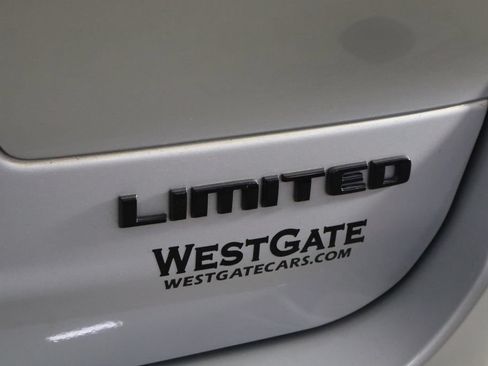 Used 2022 Jeep Grand Cherokee L Limited w/ Black Appearance Package RWD image 58