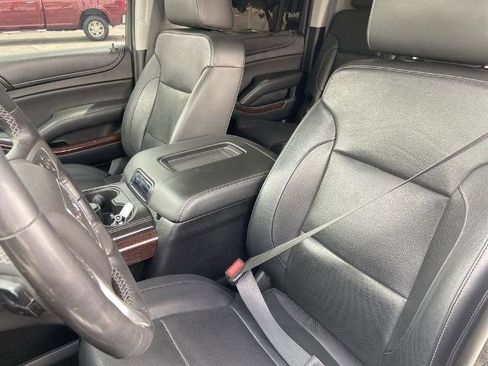 Used 2018 GMC Yukon XL SLT RWD image 15