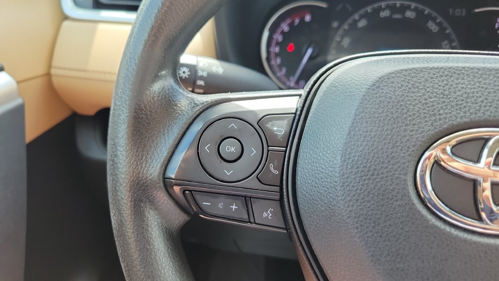 Certified 2024 Toyota RAV4 LE FWD image 20