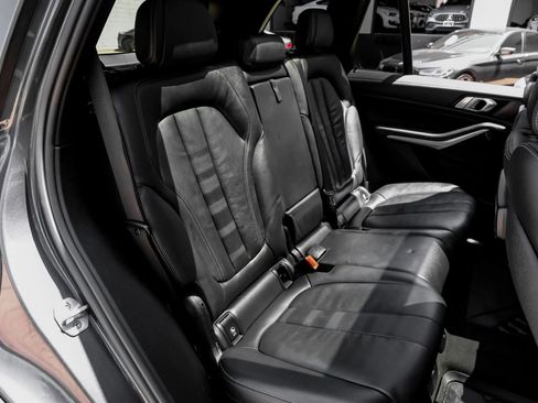 Used 2020 BMW X5 xDrive40i w/ M Sport Package AWD/4WD image 44