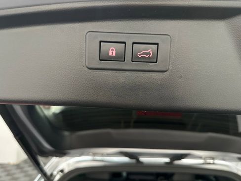 Used 2022 Subaru Outback Wilderness AWD/4WD image 36