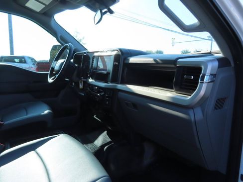 Used 2023 Ford F250 XL w/ 360-Degree Camera Package AWD/4WD image 45