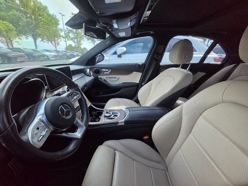 Used 2020 Mercedes-Benz C 300 Sedan image 10