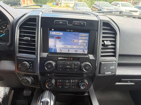Used 2018 Ford F150 XLT w/ Equipment Group 302A Luxury AWD/4WD image 12