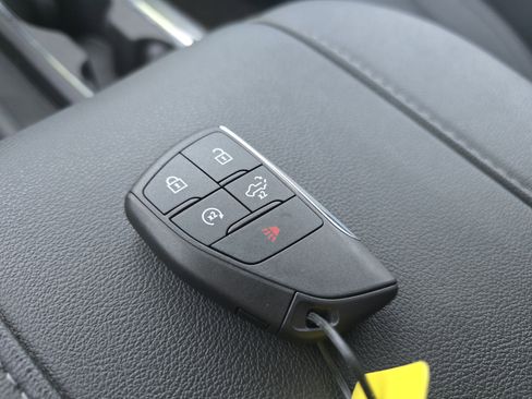 Used 2026 GMC Sierra 1500 Elevation w/ Elevation Premium Package image 33