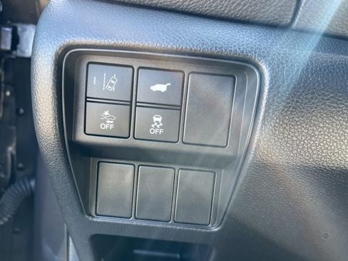 Used 2018 Honda CR-V EX-L image 18