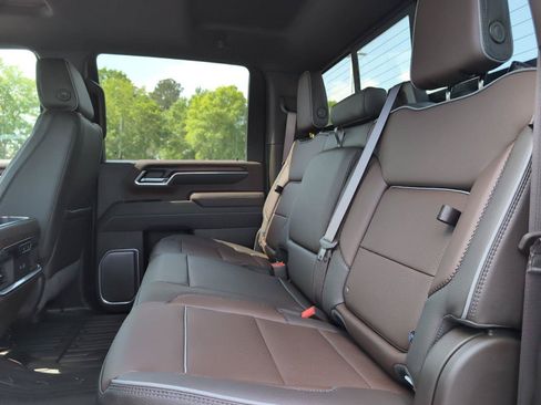 New 2026 GMC Sierra 2500 Denali w/ Denali Reserve Package AWD/4WD image 37