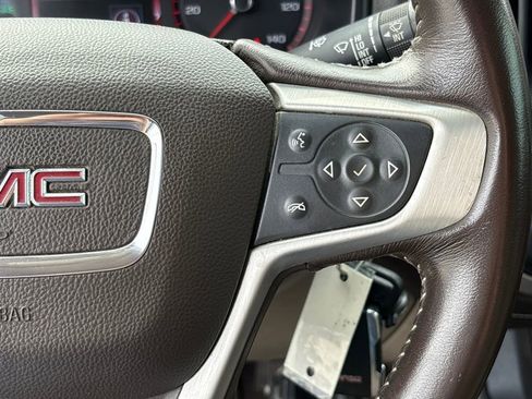 Used 2015 GMC Canyon SLT w/ LPO, Gearon Divider Package image 21