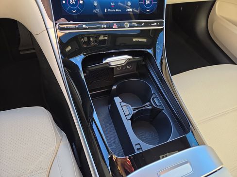 New 2026 Mercedes-Benz C 300 Sedan image 22