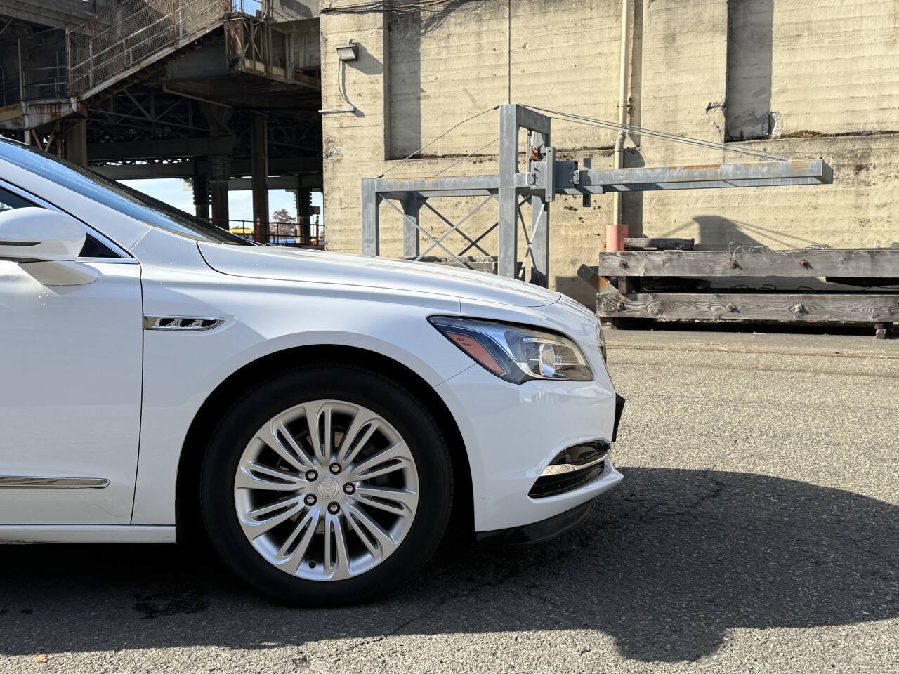 Used 2019 Buick LaCrosse Essence w/ Sun and Shade Package FWD image 75