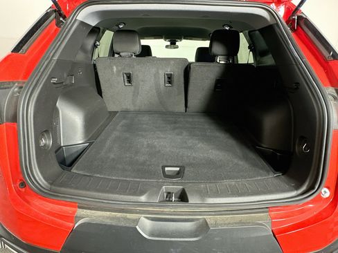 Used 2026 Chevrolet Blazer LT FWD image 30