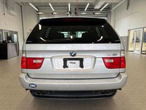 Used 2006 BMW X5 4.4i image 7