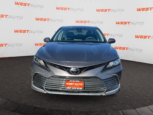 Used 2023 Toyota Camry LE image 8