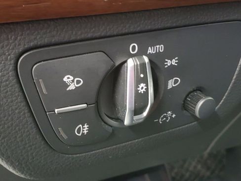 Used 2023 Audi Q5 2.0T Premium Plus AWD/4WD image 31