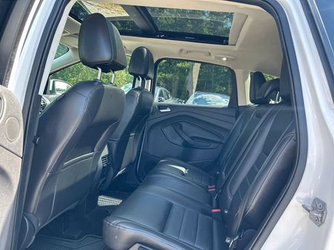 Used 2016 Ford Escape Titanium w/ Equipment Group 301A AWD/4WD image 22