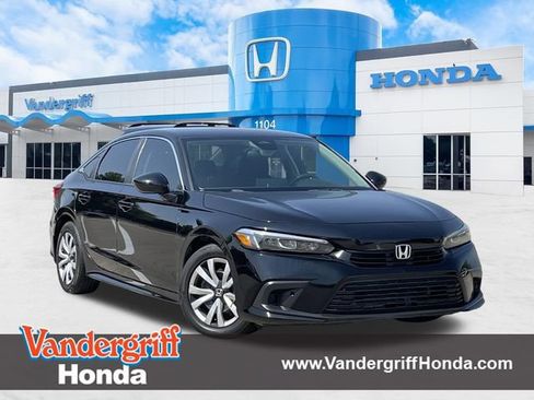 Used 2022 Honda Civic LX image 1