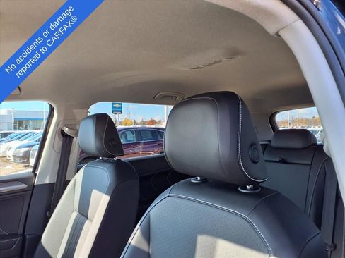 Used 2022 Volkswagen Tiguan SE image 18