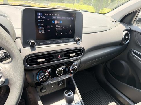Used 2023 Hyundai Kona SEL w/ Cargo Package AWD/4WD image 29
