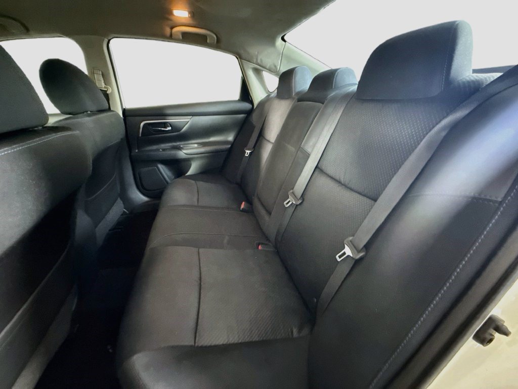 Used 2017 Nissan Altima 2.5 SR w/ Midnight Edition Package FWD image 24