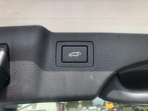 Used 2015 Hyundai Santa Fe Sport 2.0T w/ Option Group 05 FWD image 33