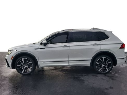 Used 2023 Volkswagen Tiguan SEL R-Line AWD/4WD image 5