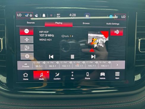 Used 2023 Dodge Durango GT AWD/4WD image 15