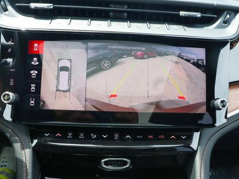 New 2026 Jeep Grand Cherokee L Summit AWD/4WD image 25