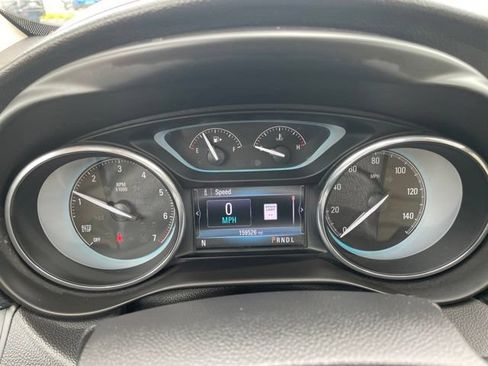 Used 2017 Buick Envision Essence FWD image 17