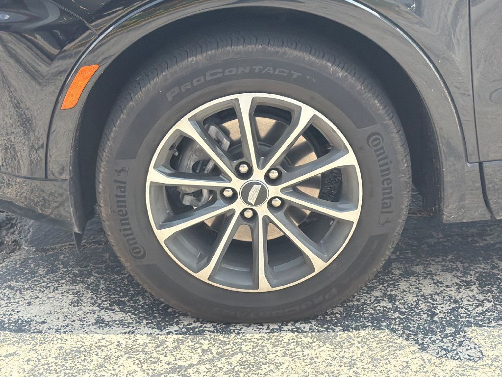 Used 2025 Cadillac XT4 Sport FWD image 11