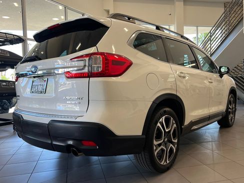 Certified 2024 Subaru Ascent Limited w/ Technology Package AWD/4WD image 5
