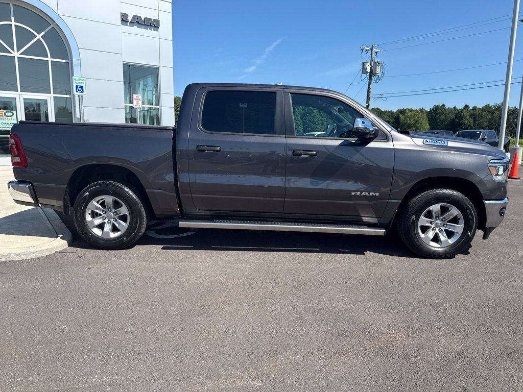 Used 2023 RAM 1500 Laramie AWD/4WD image 9