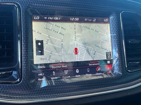 Used 2018 Dodge Challenger SRT Hellcat RWD image 17