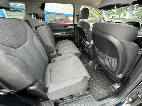 Used 2022 Hyundai Palisade SE w/ Cargo Package FWD image 28