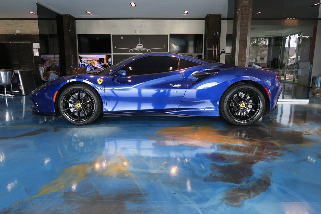 Used 2020 Ferrari F8 Tributo RWD image 11