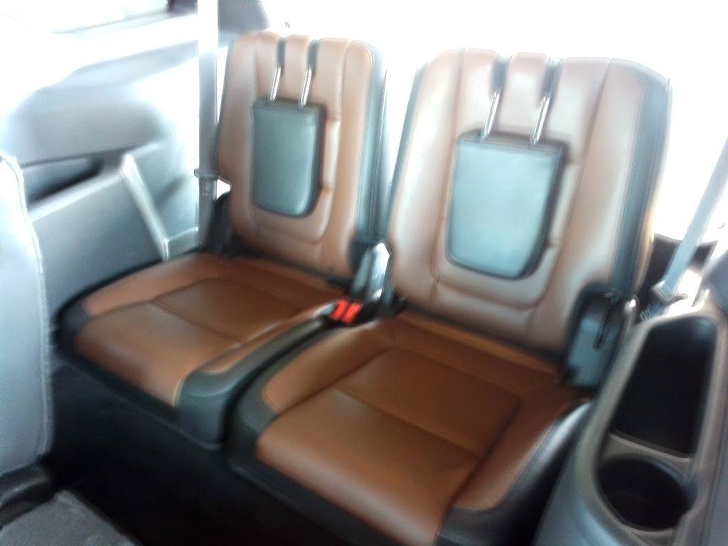 Used 2015 Ford Explorer Limited w/ Equipment Group 302A FWD image 19