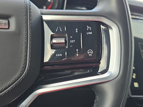 Certified 2025 Land Rover Range Rover Sport SE AWD/4WD image 18