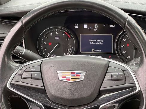 Used 2022 Cadillac XT5 Premium Luxury w/ Technology Package image 21