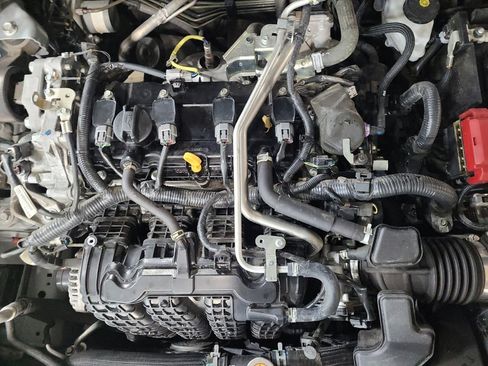 Used 2024 Nissan Altima 2.5 SR image 30