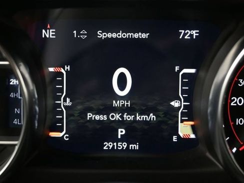 Used 2022 Jeep Gladiator Rubicon w/ Trailer Tow Package AWD/4WD image 13
