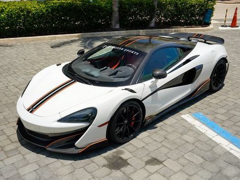 Used 2019 McLaren 600LT RWD image 10