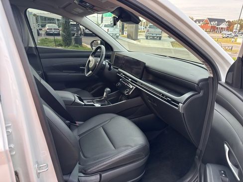 Certified 2025 Hyundai Tucson SEL image 13