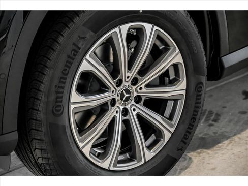 New 2026 Mercedes-Benz GLC 300 4MATIC image 5