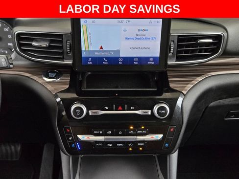 Used 2022 Ford Explorer Limited RWD image 18