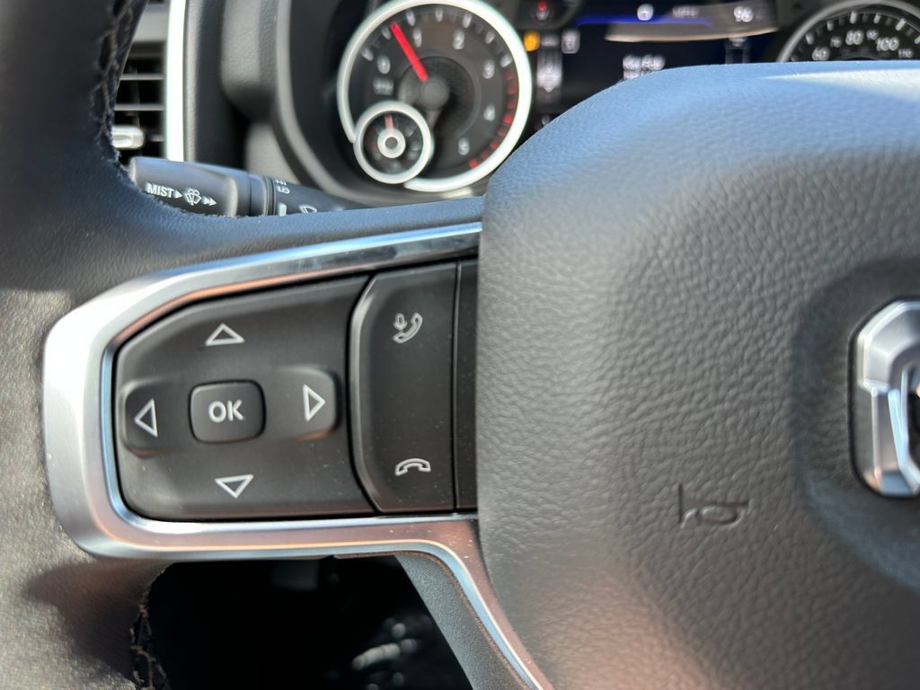 New 2026 RAM 3500 Big Horn AWD/4WD image 21