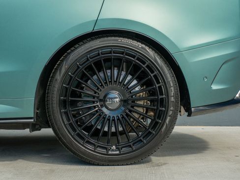 Used 2025 Land Rover Range Rover Sport SV Edition Two image 19