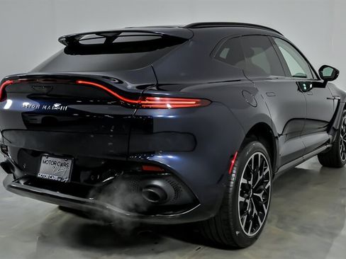 Used 2022 Aston Martin DBX AWD/4WD image 12