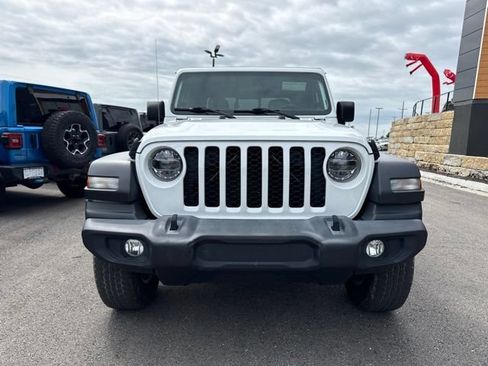 Used 2020 Jeep Gladiator Sport w/ Quick Order Package 24S AWD/4WD image 8