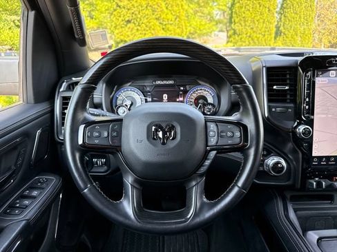 Used 2022 RAM 1500 Limited AWD/4WD image 10