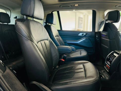 Used 2019 BMW X7 xDrive50i image 27