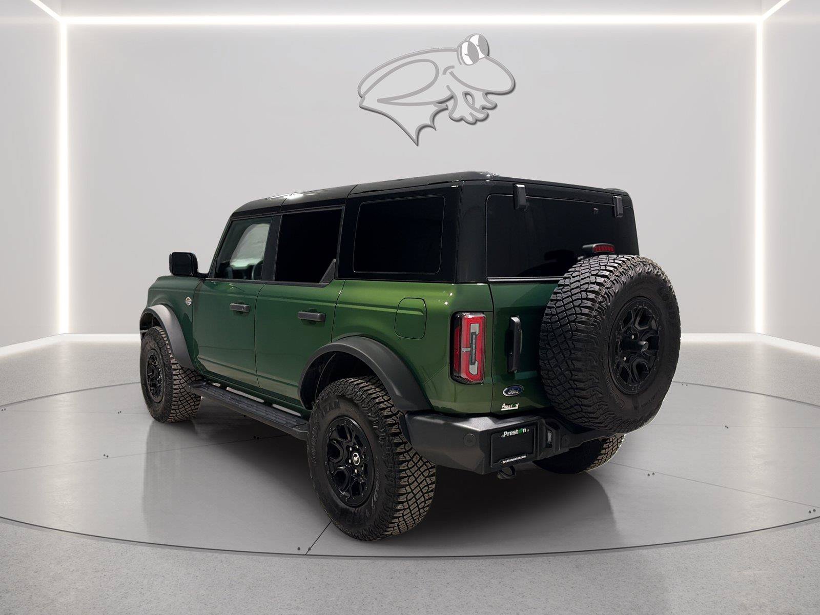 Certified 2024 Ford Bronco Wildtrak AWD/4WD image 4